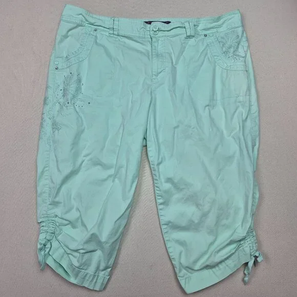 Gloria Vanderbilt Women's Mint Green Pull-On Capri Pants Plus Sz 18W 40/18.5 - Picture 1 of 6